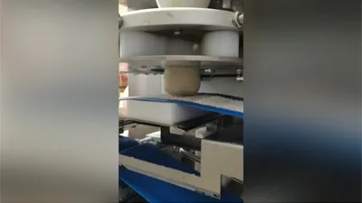 Máquina formadora de pasteles