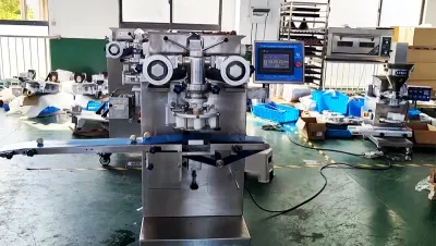 Máquina formadora y rellenadora 2